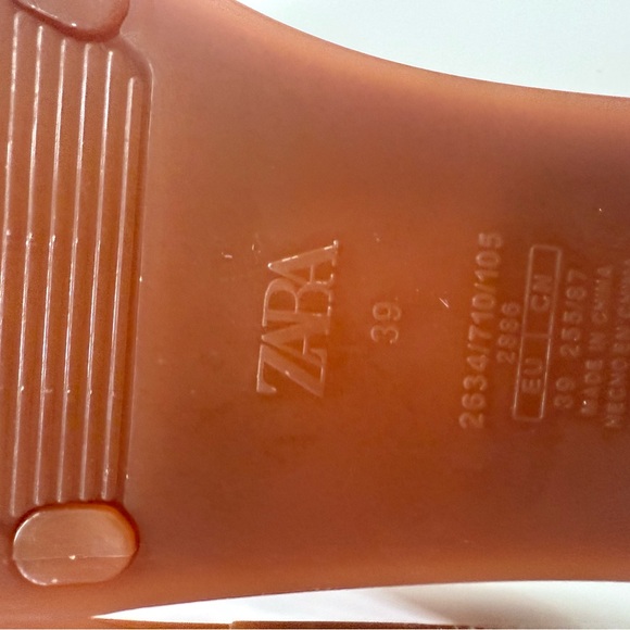 Zara Brown Sandals Minimalist Slip-On Design 39 - Picture 6 of 9